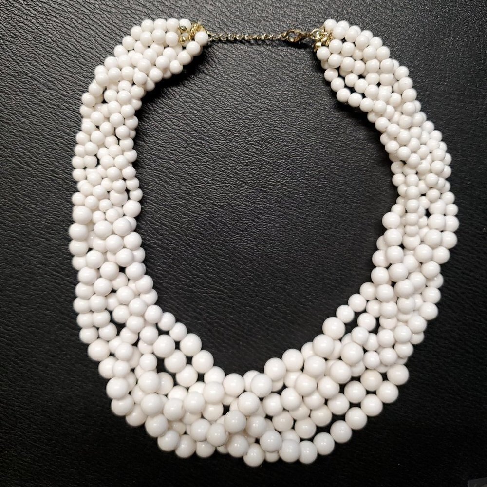 🚨Vintage Faux Beaded Multi Strand white Retro Statement Necklace